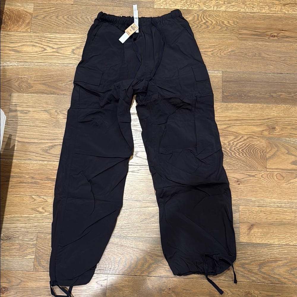Chloe & Halle x VS Pink Black Cargo Pants with Elastic Waistband